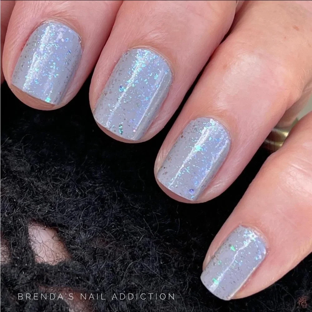 *Retired* Color Street: Into the Crystal Ball | Gray Silver Blue Glitter Fall